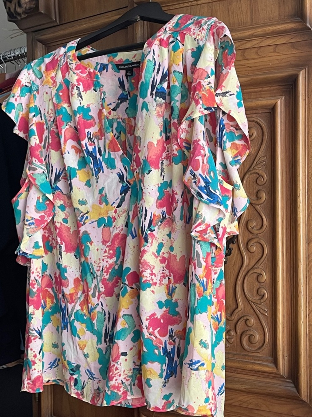 Zac & Rachel Multicolor Watercolor Ruffle V-Neck Blouse